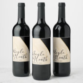 ゴールドの輝きを放つ豪華な幾何学模様の象牙とゴールドの大理石の結婚式 ワインラベル (ボトル)