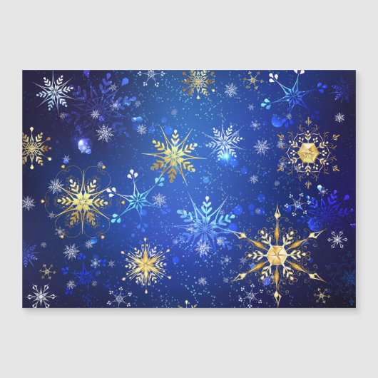 ゴールドの雪の結晶が付いた青いクリスマスの背景 マグネット招待状 (正面)