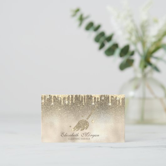 ゴールドグリッターほうきメイド掃除ハウス 名刺 (スタンド正面)