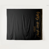 ゴールドコンフェッティ ハッピーニューイヤー！ 2020 ブラック背景 タペストリー (正面(横))