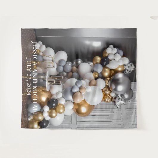 ゴールドシルバーバルーンウォール　誕生日記念日 タペストリー (正面(横))