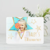 ゴールドスターの楽しい写真誕生日パーティー招待状 招待状 (スタンド正面)