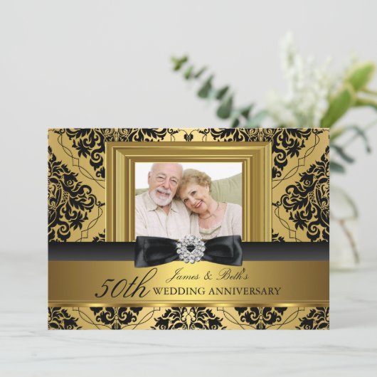 ゴールドダマスクボウ フォト 50周年 結婚記念日 2 招待状 (スタンド正面)