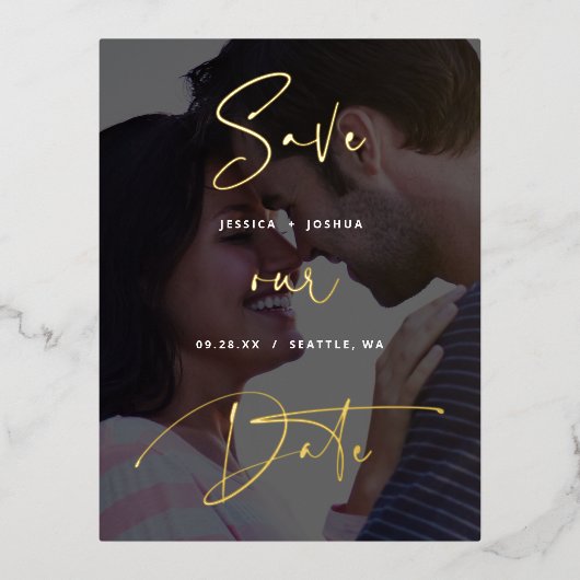 ゴールドフォイルのスクリプトVellumルック写真デートを保存 箔招待状ポストカード (正面)