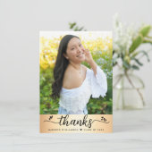 ゴールドフォイル卒業フォトスクリプモダントハート サンキューカード (スタンド正面)