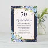 ゴールドブルーの花柄スパークル70歳の誕生日招待状 招待状 (スタンド正面)