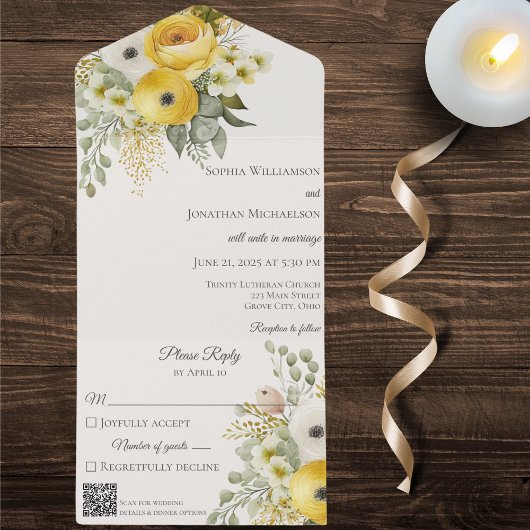 ゴールドベージュ&セージグリーン フラワーがベージュのQRコード オールインワン招待状