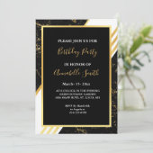 ゴールドマーブルストライプ タイポグラフィー ブラック 誕生日 招待状 (スタンド正面)