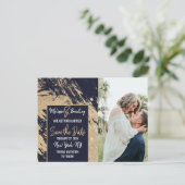 ゴールド ネイビーブルー グリッター ブラシストローク セーブ・ザ・デート 案内ポストカード (スタンド正面)