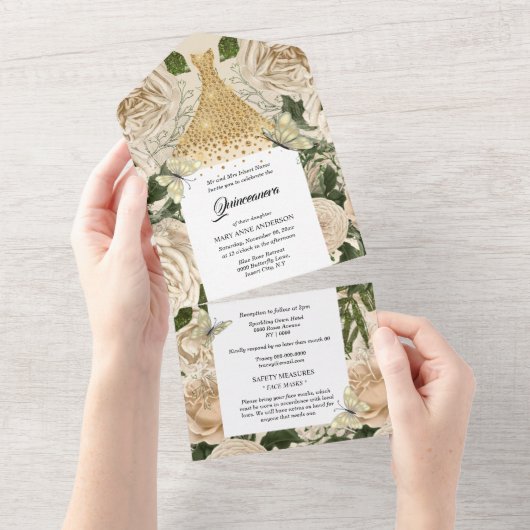 ゴールド ピンクの桃の蝶のスパークリングドレス 誕生日 オールインワン招待状 (貼ってはがせる)