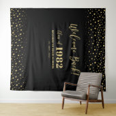 ゴールド＆ブラックのコンフェッティクラス再会パーティーバックドロップ タペストリー (インサイチュ(横))
