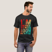 ゴーンとギラギラの間くらいの私 笑えるユーモア Tシャツ (正面フル)