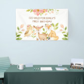 ゴー ワイルド 1歳の誕生日 森の動物 バナー 横断幕 (トレードショー)