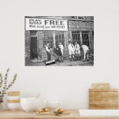 ゴ遊ルフフリー(スーツを押しながら) ポスター (キッチン)