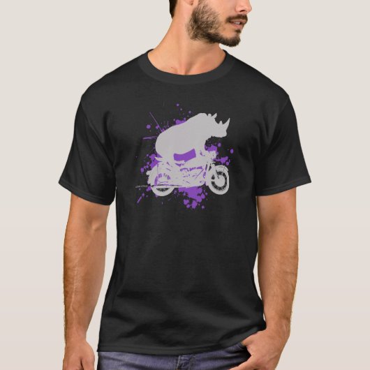 サイのバイクもしくは自転車に乗る人 Tシャツ (正面)