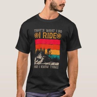 サイクリングとサイクリング31 Tシャツ