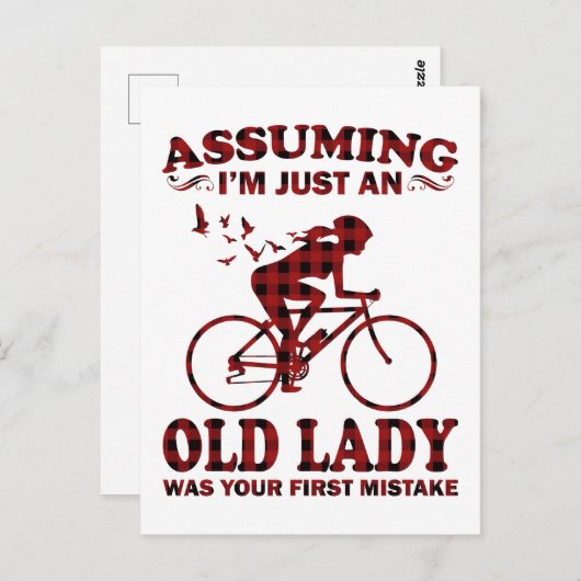 サイクリングの女性は私がただの老婦人だと仮定して ポストカード (正面/裏面)