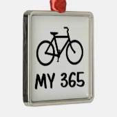 サイクリング、5月36日 メタルオーナメント (右)