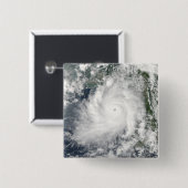 サイクロン・ギリがビルマに上陸 缶バッジ (正面&裏面)