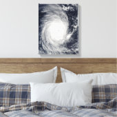 サイクロンAdeline-Juliet西へ移動 キャンバスプリント (インサイチュ (寝室))