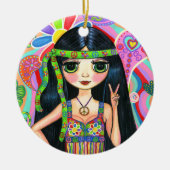 サイケデリックなヒッピーの女の子のヘッドバンドのピースサインの60年代 セラミックオーナメント (正面)
