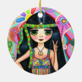 サイケデリックなヒッピーの女の子のヘッドバンドのピースサインの60年代 セラミックオーナメント (裏面)