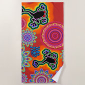 サイケデリックなビーチタオルの熱いカエルの波の深紅色 ビーチタオル (正面)