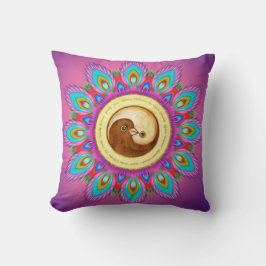 サイケデリックな曼荼羅を持つ平和及び調和の鳩 クッション