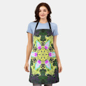 サイケデリック万華鏡のように千変万化するパターン花黄とピンク エプロン (着用した状態)
