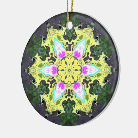 サイケデリック万華鏡のように千変万化するパターン花黄とピンク セラミックオーナメント (左)