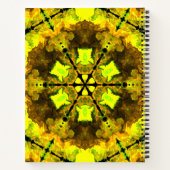 サイケデリック万華鏡のように千変万化するパターン花黄と緑 ノートブック (裏面)