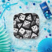 サイコロの喜び：幾何学的カスケード ペーパープレート (パーティー)