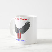 サイズが重要であるところReducegov.comのコーヒー・マグ コーヒーマグカップ (正面左)