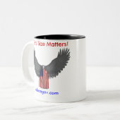 サイズが重要であるところReducegov.comのコーヒー・マグ ツートーンマグカップ (正面左)