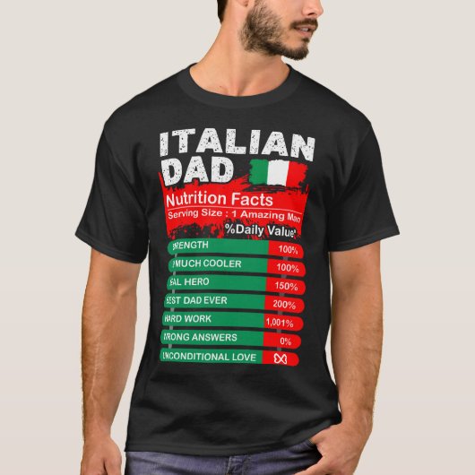 サイズのTシャツを機能するイタリアンなパパの栄養物の事実 Tシャツ (正面)