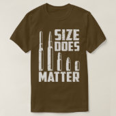 サイズは重要 Tシャツ (デザイン正面)