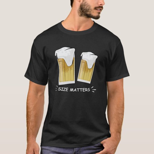 サイズ問題 – ビール – おもしろいイラストレーション Tシャツ (正面)