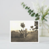 サイドカー写真のヴィンテージバイク ポストカード (スタンド正面)