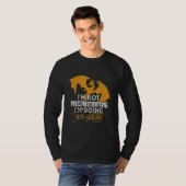 サイドクエストを行う先延ばしではないドラゴンゲーマー Tシャツ (正面フル)