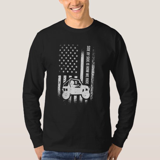 サイドバイサイドアメリカ国旗のUtvサイドへの乗り方 Tシャツ (正面)