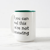 サイバーセキュリティのMagを更新していない ツートーンマグカップ (正面左)