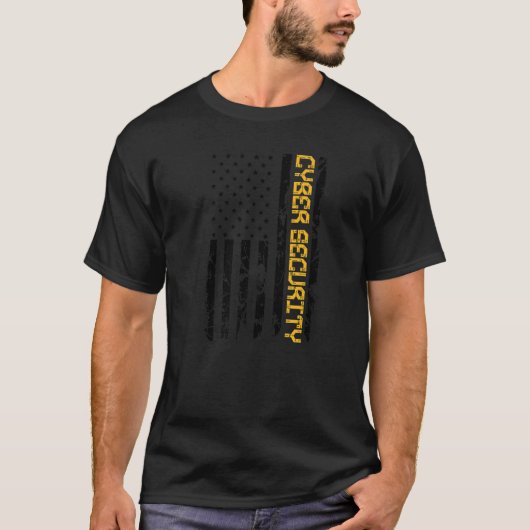 サイバーセキュリティITアナリストDA1 US Flag Certified Tec Tシャツ (正面)