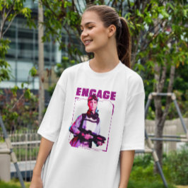 サイボーグ兵士の女性 Tシャツ