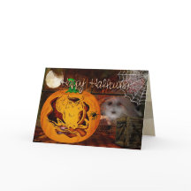 サイレンの幽霊のよく出るなハロウィンのカボチャ切り分けること