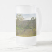 サイロはまだ曇りマグカップを立っている フロストグラスビールジョッキ (正面右)