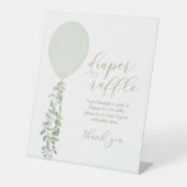 サイングリーンバルーン赤ちゃんシャワーおむつラッフルサイン 台座サイン (正面)