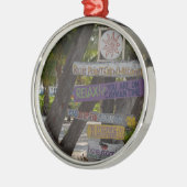 サインポストラムポイントグランドケイマン メタルオーナメント (左)