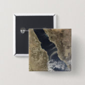 サウジ吹アラビア沖で塵が立つ 缶バッジ (正面&裏面)