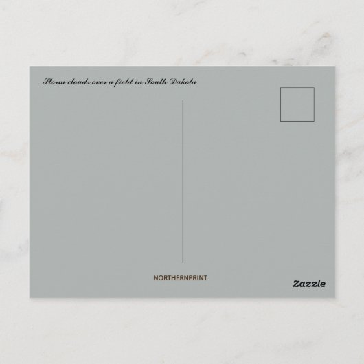 サウスダコタ州の野原で嵐が吹き荒れる ポストカード (裏面)