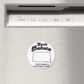 サウスダコタ – 「サウスダコタ州モットー」 Tシャツ マグネット (インサイチュ (食洗機))